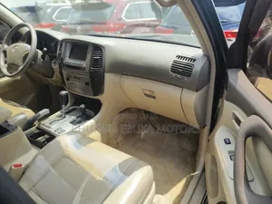 Toyota Land Cruiser 100 4.7 Executive 2006 Green