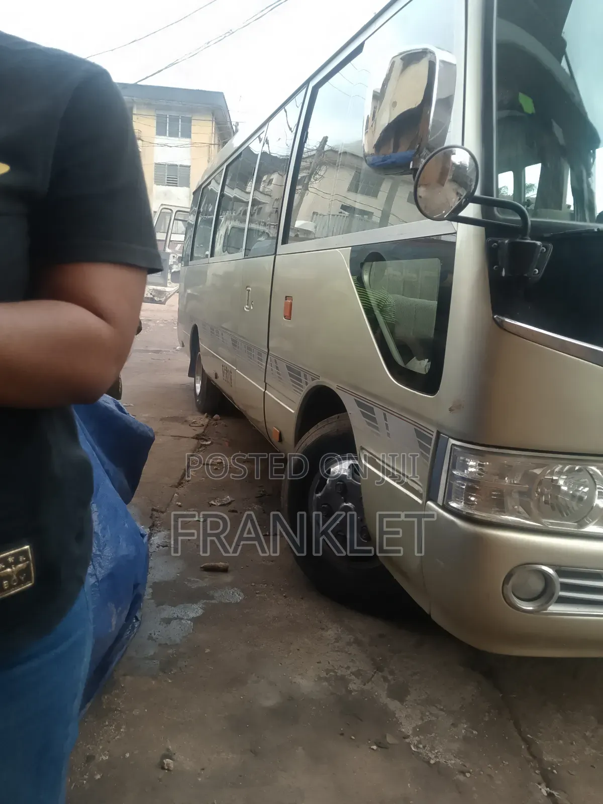 Toyota Coaster 2015 Gold
