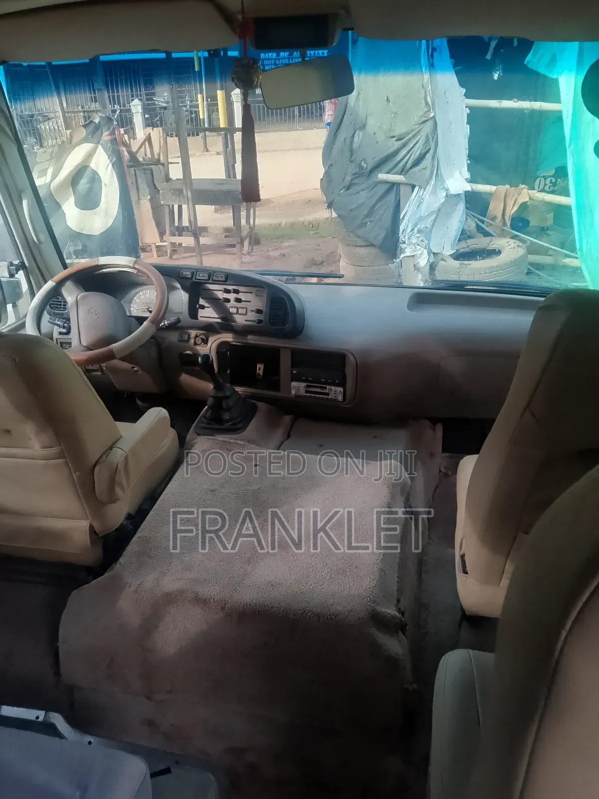 Toyota Coaster 2015 Gold