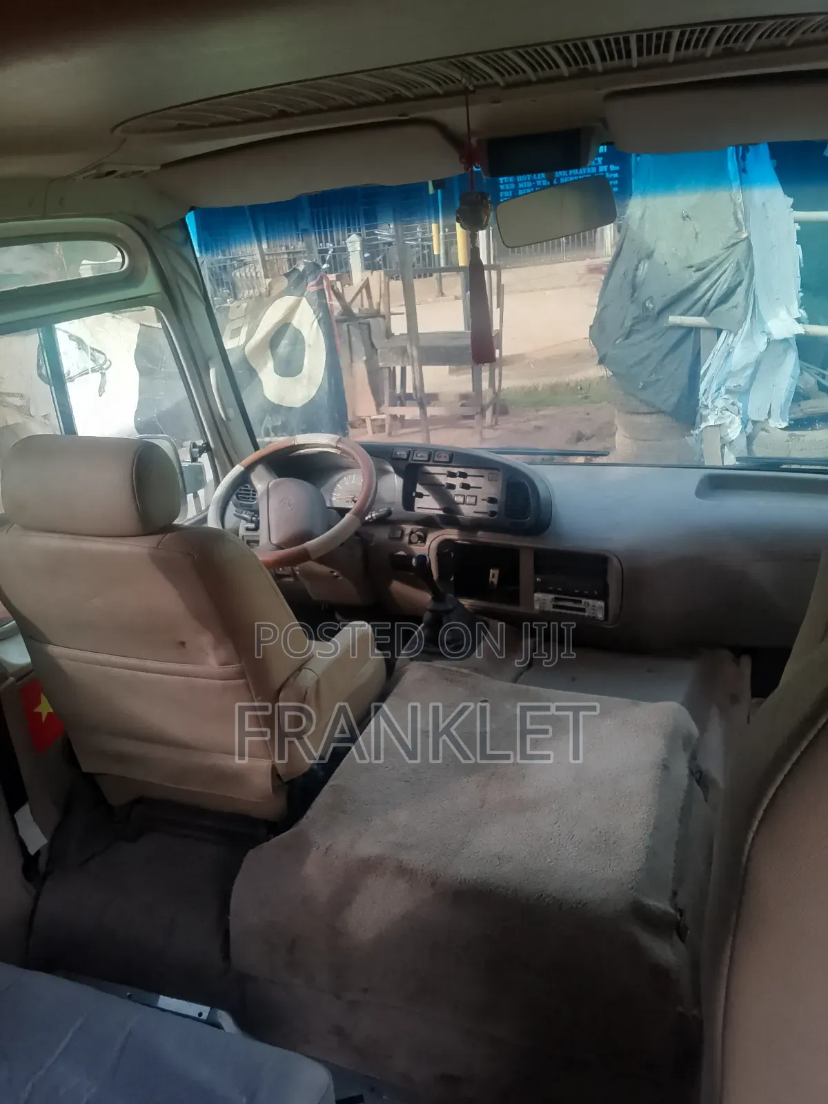 Toyota Coaster 2015 Gold