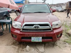 Toyota 4-Runner 2007 Red