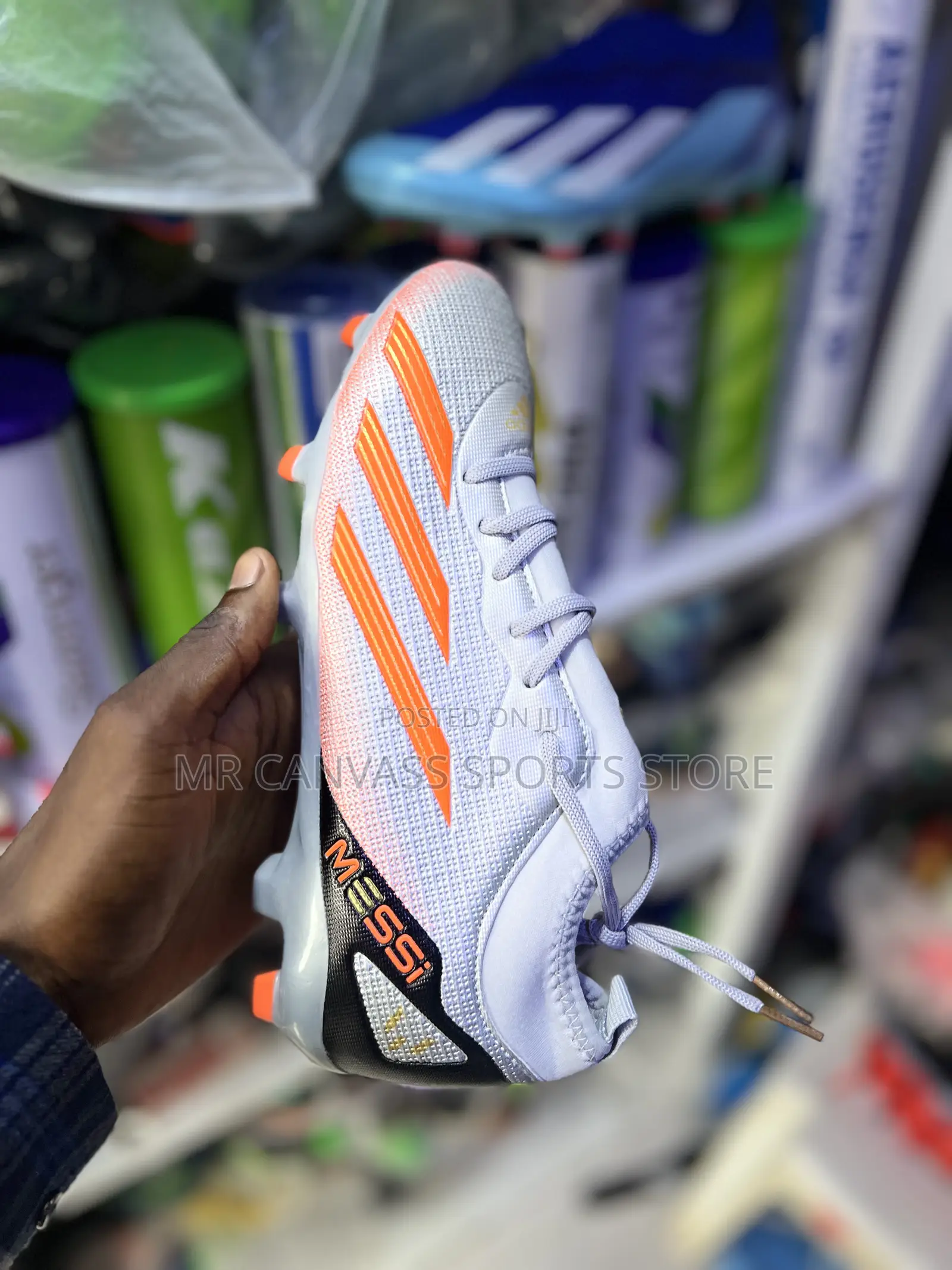 Size 38/39 Soccer Boot
