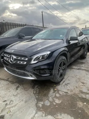 Mercedes-Benz GLA 250 2017 Black
