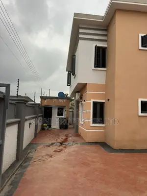 2bdrm Block of Flats in Fo1, Kubwa for rent