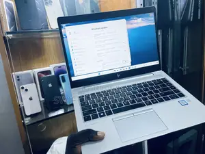 Laptop HP EliteBook 840 G5 8GB Intel Core i5 SSD 256GB