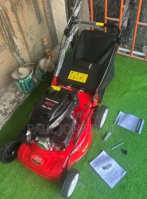 750 Series Lawnmower Machine