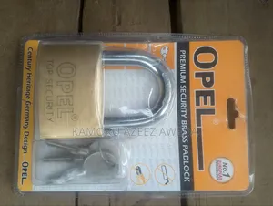 Opel Brass Padlock Garmany Star Keys