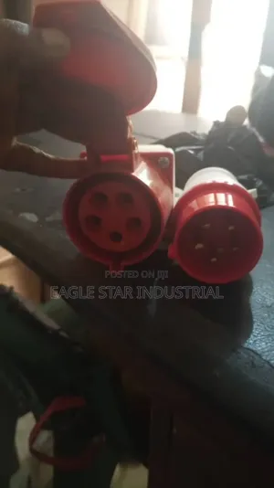 Industrial Plug Socket 16a 5pin