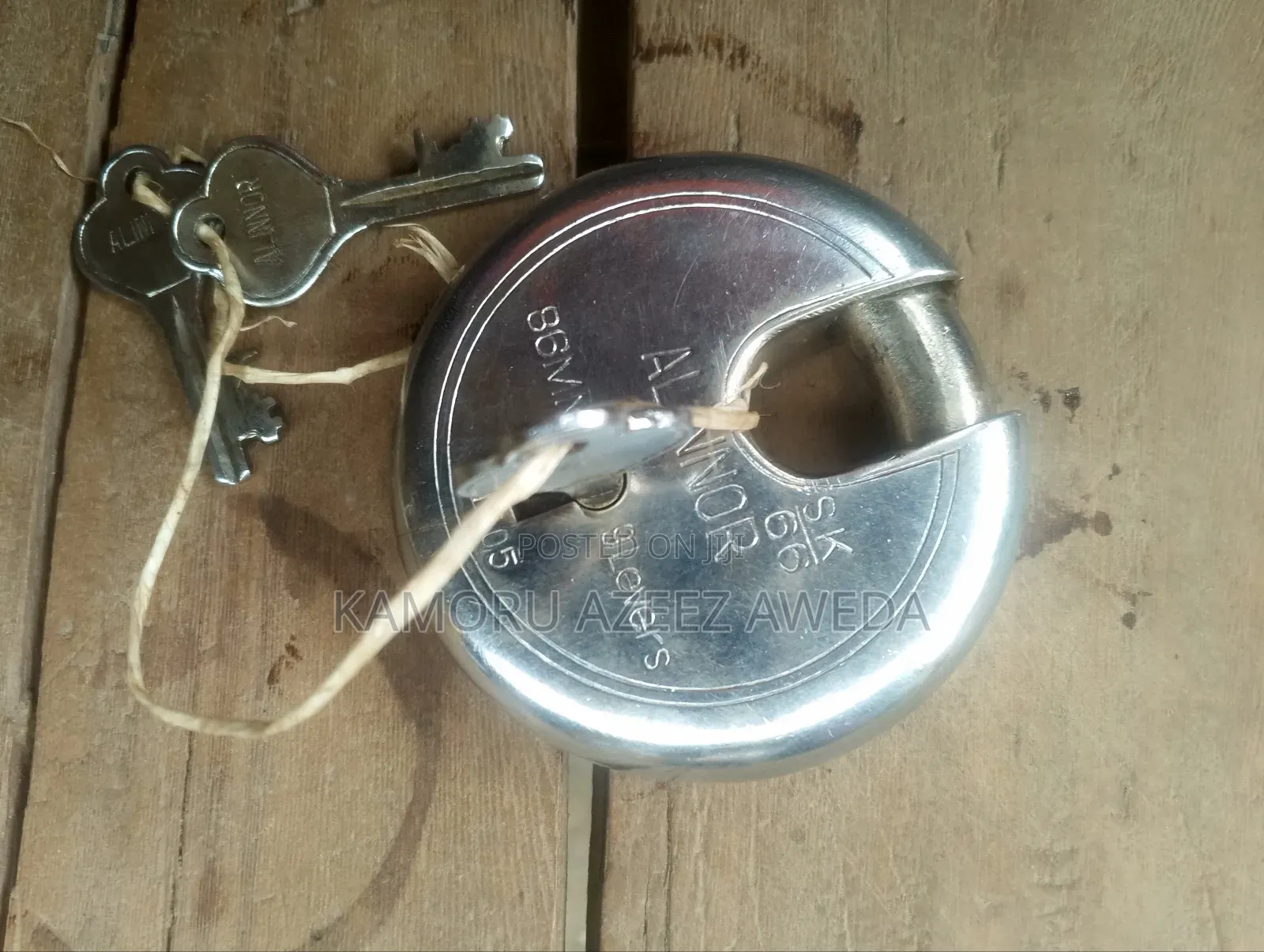 Original Round Padlock