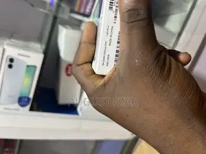 New Samsung Galaxy A06 128 GB Silver
