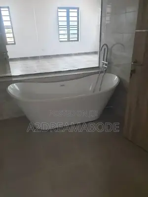 5bdrm Duplex in Magodo Phase 2, Ikeja for rent