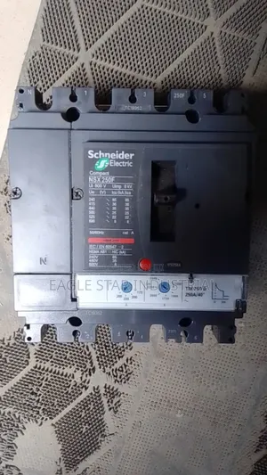 Schnieder McCb Breaker 4pole 250a