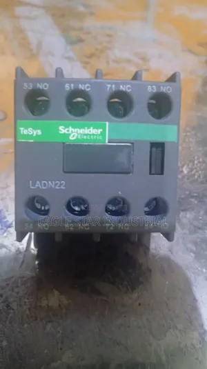 Schnieder Top Auxiliary Ladn22