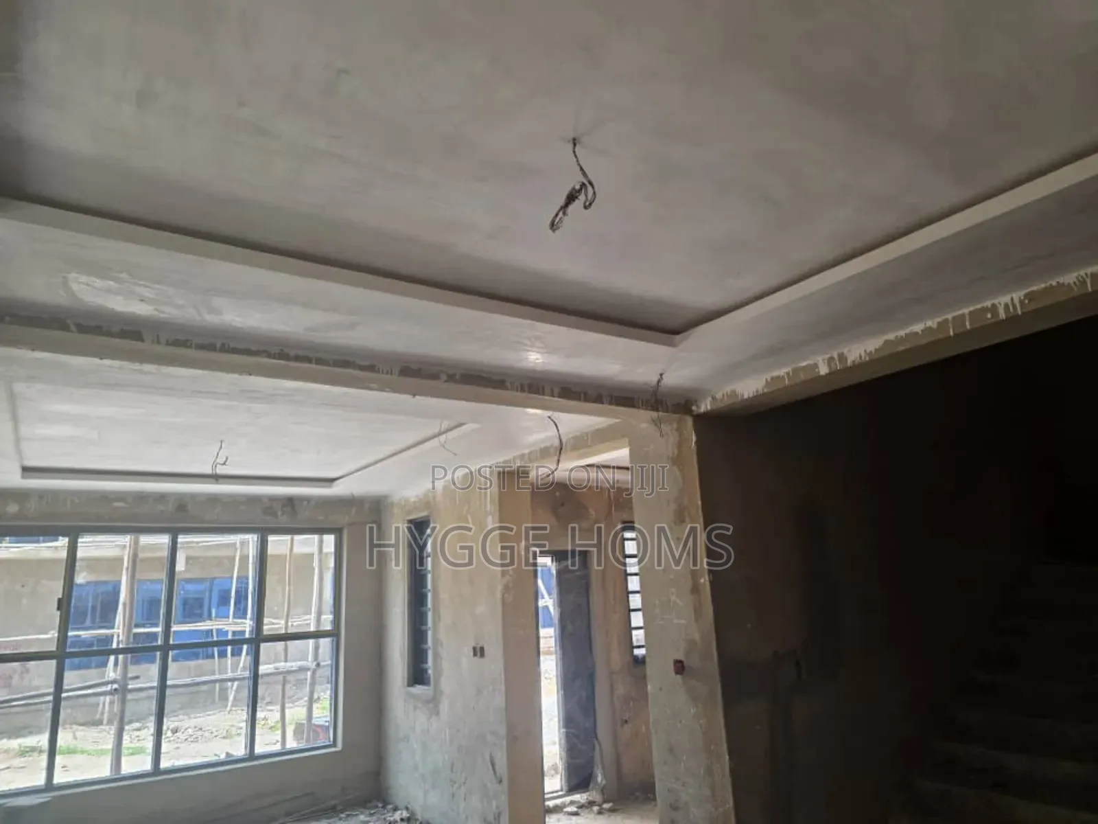 4bdrm Townhouse/Terrace in Ogba Gra