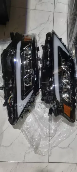 Head Lamp Rx350 3 Eyes Available