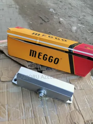 Mego Door Closer Big Original