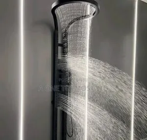 Black Ring Design Shower