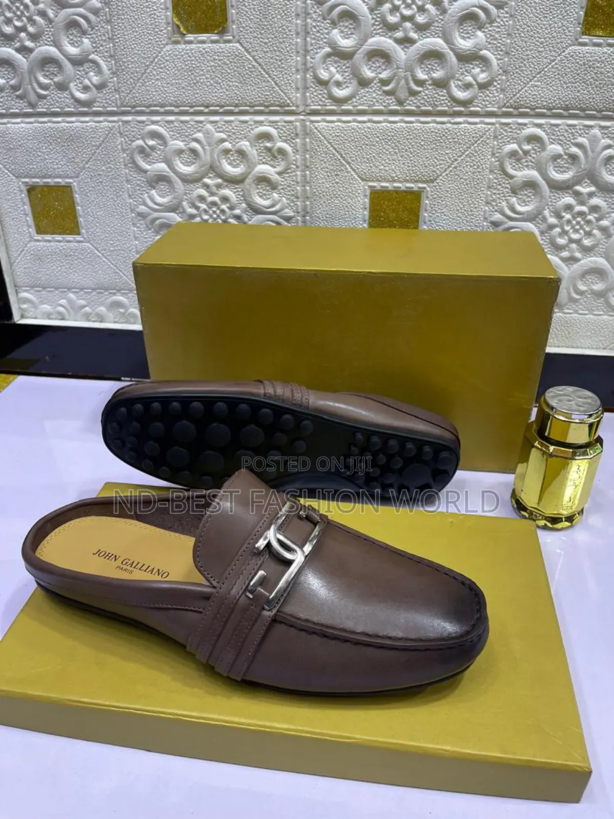 Ferragamo Quality Brawn Leather Shoe