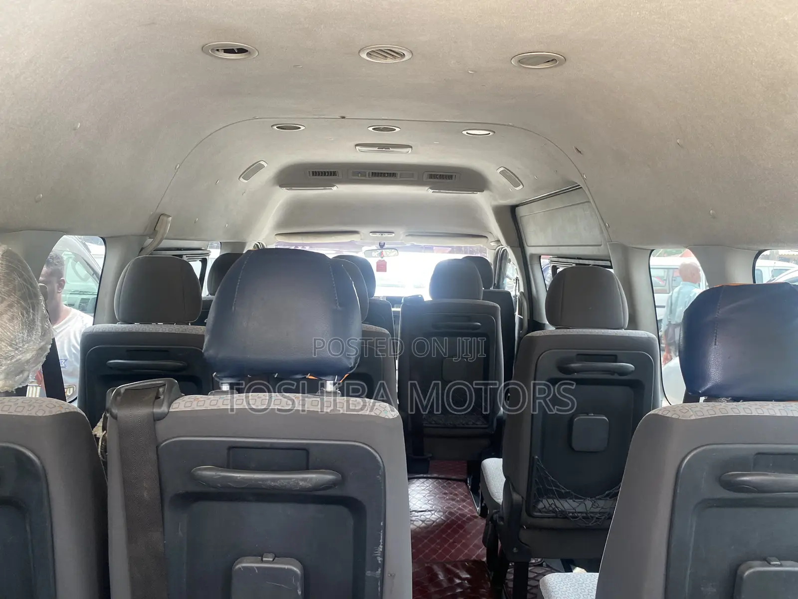 Toyota HiAce 2015 White