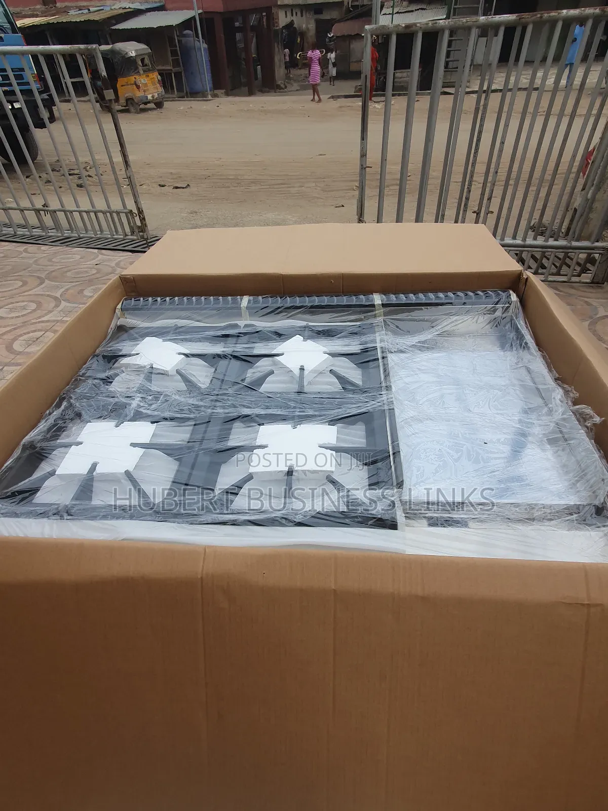 Gas Cooker With Griddle Standing
