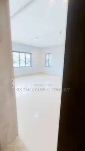 4bdrm Duplex in Asokoro By Sun for rent