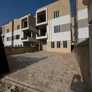 6 Bedroom Terrace Duplex at Guzape FCT Abuja