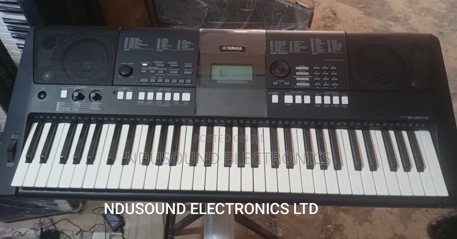 Uk Used Yamaha PSR E423