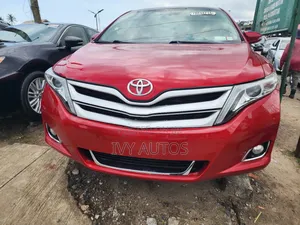 Toyota Venza Limited 4dr Wagon AWD (3.5L 6cyl 6A) 2014 Red