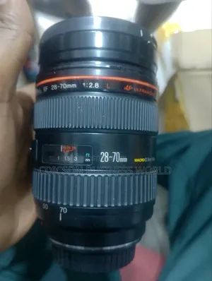 Photo - Canon Lens 28-70