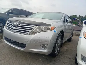 Toyota Venza V6 2010 Silver
