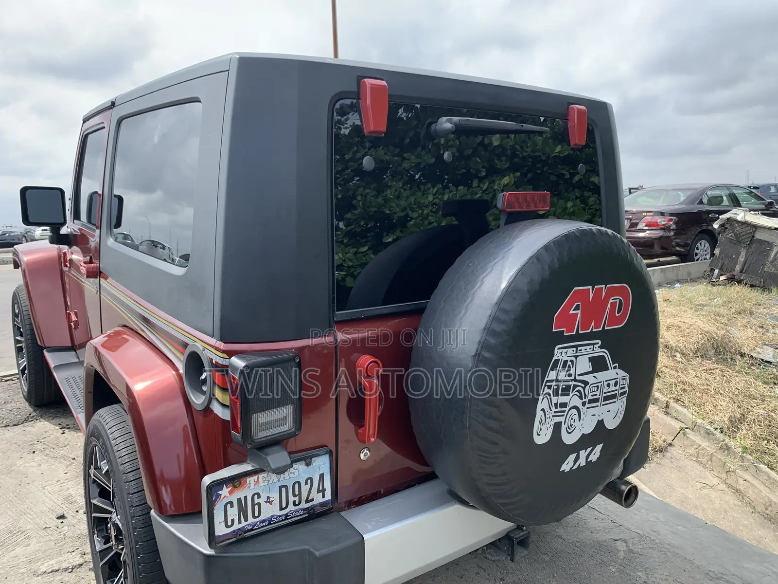 Jeep Wrangler 2011 Red