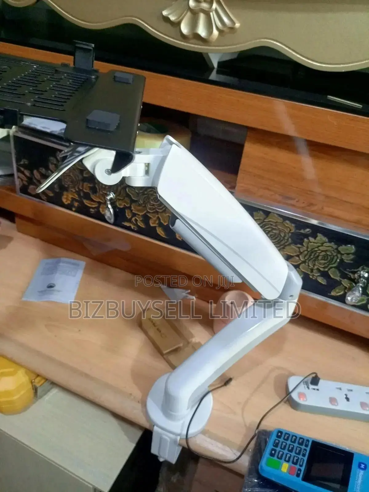 Desktop Stand