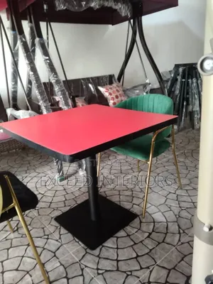 Quality Restaurant Table