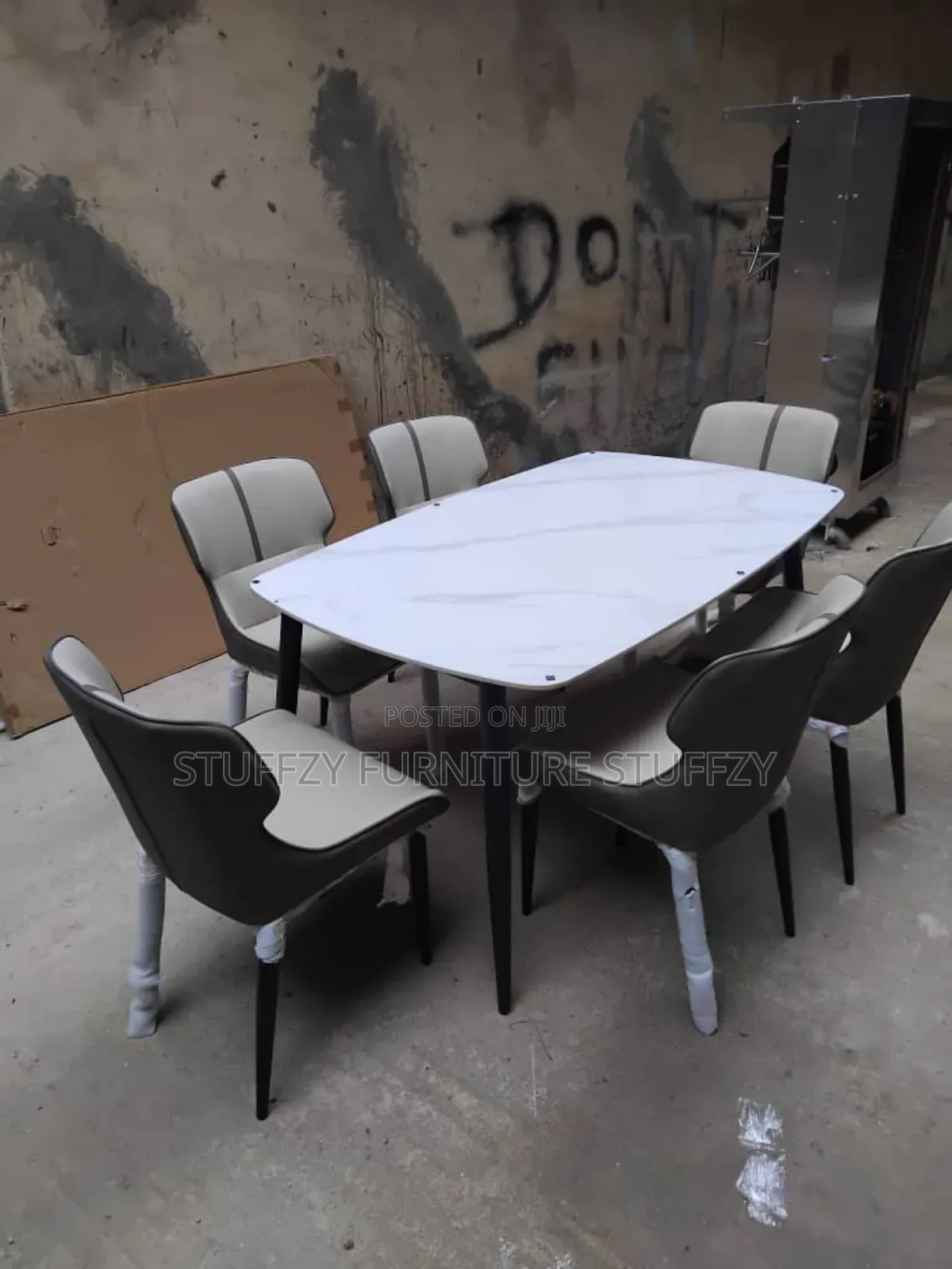Marbel Dinning Table With 6 Chairs