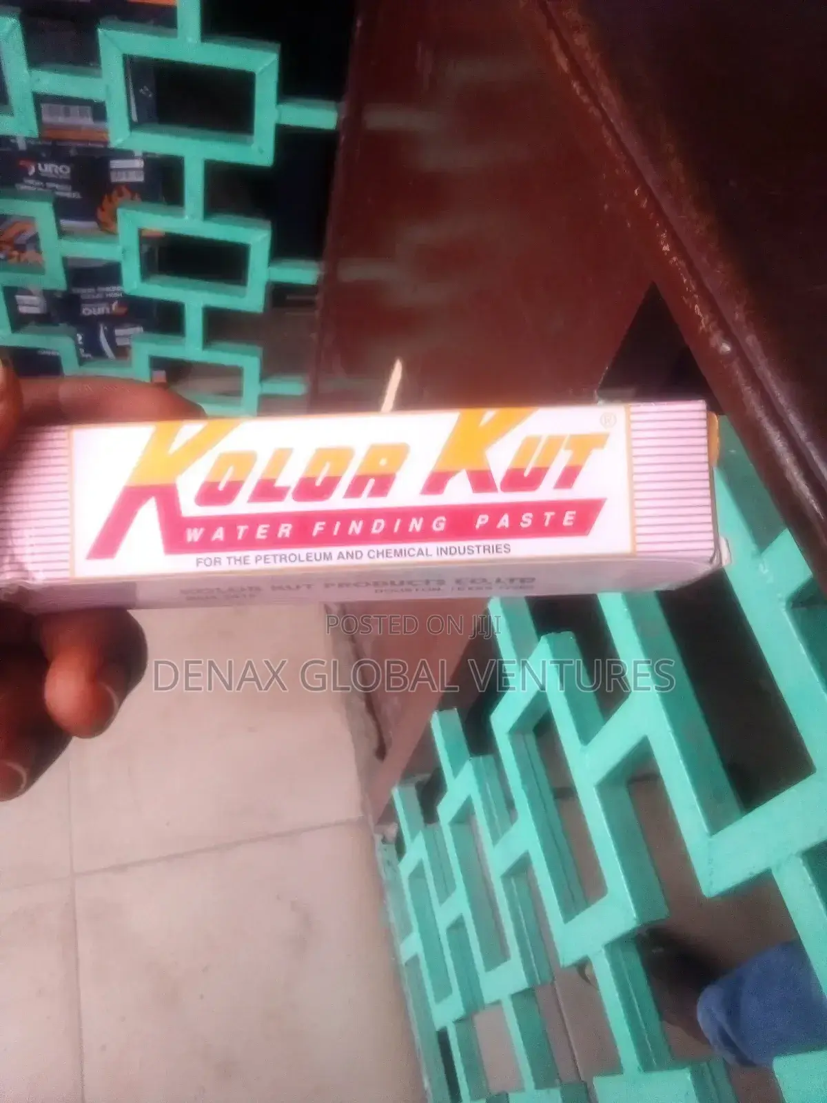 Kolr Kut Water Finding Paste