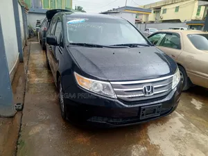 Honda Odyssey Touring 2011 Black