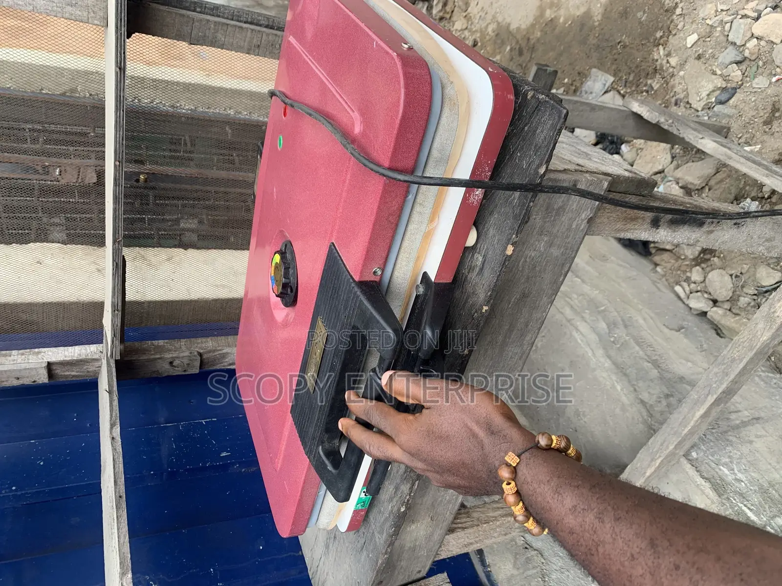 Presser Machine