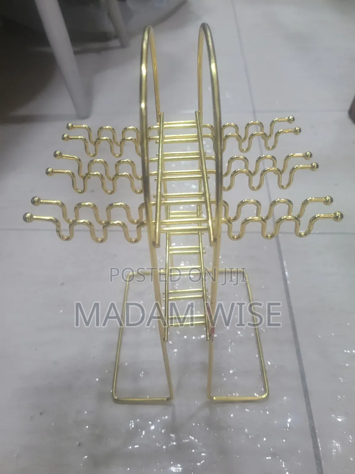 Cutlery Set Hanger.