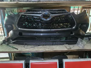 Complete Front Bumber Toyota Highlander 2020 Available Brand