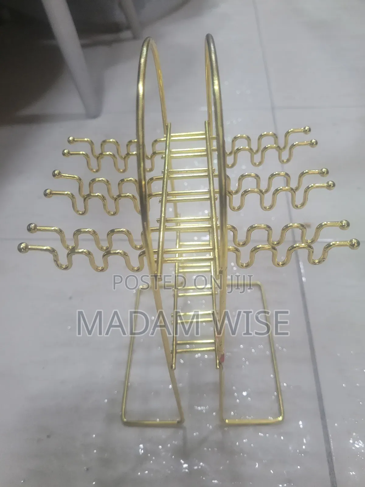 Cutlery Set Hanger.