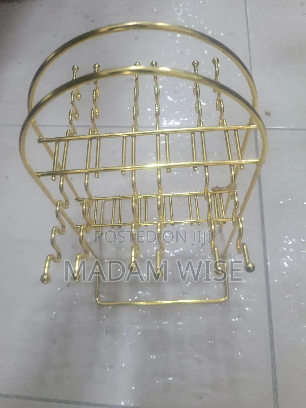 Cutlery Set Hanger.