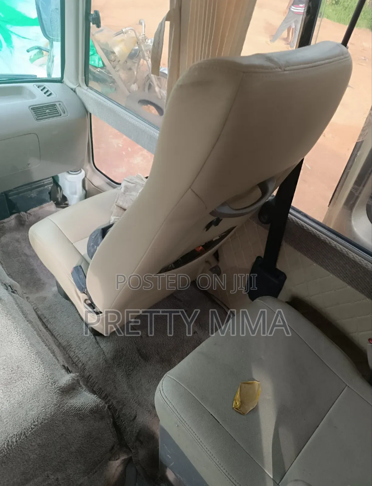 Toyota Coaster 2015 Beige