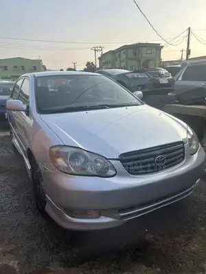 Photo - Toyota Corolla S 2004 Silver