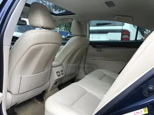 Lexus ES 350 FWD 2015 Blue