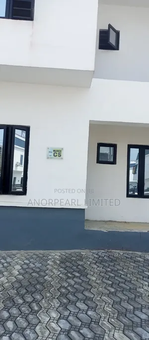 Furnished 3bdrm Duplex in Zylus Court, Bogije for sale