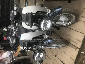 Honda CB 2021 Blue