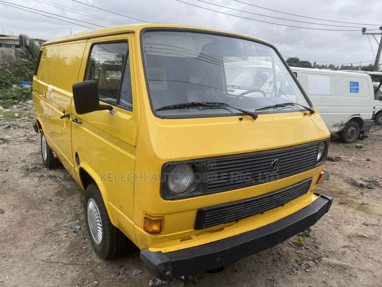 Volkswagen LT 2000 Yellow