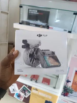 Photo - Dji Flip + Rc 2 Screen Remote Controller Drone