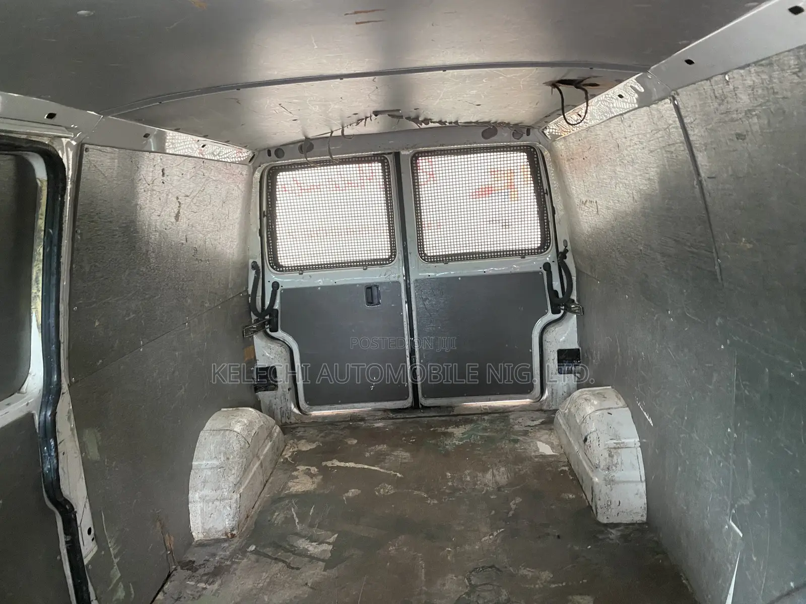 Volkswagen Transporter 2005 White