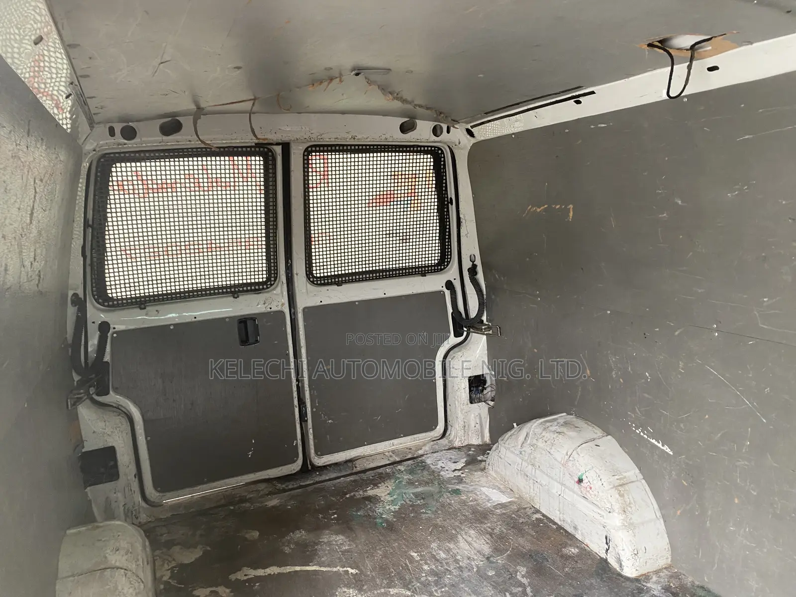 Volkswagen Transporter 2005 White
